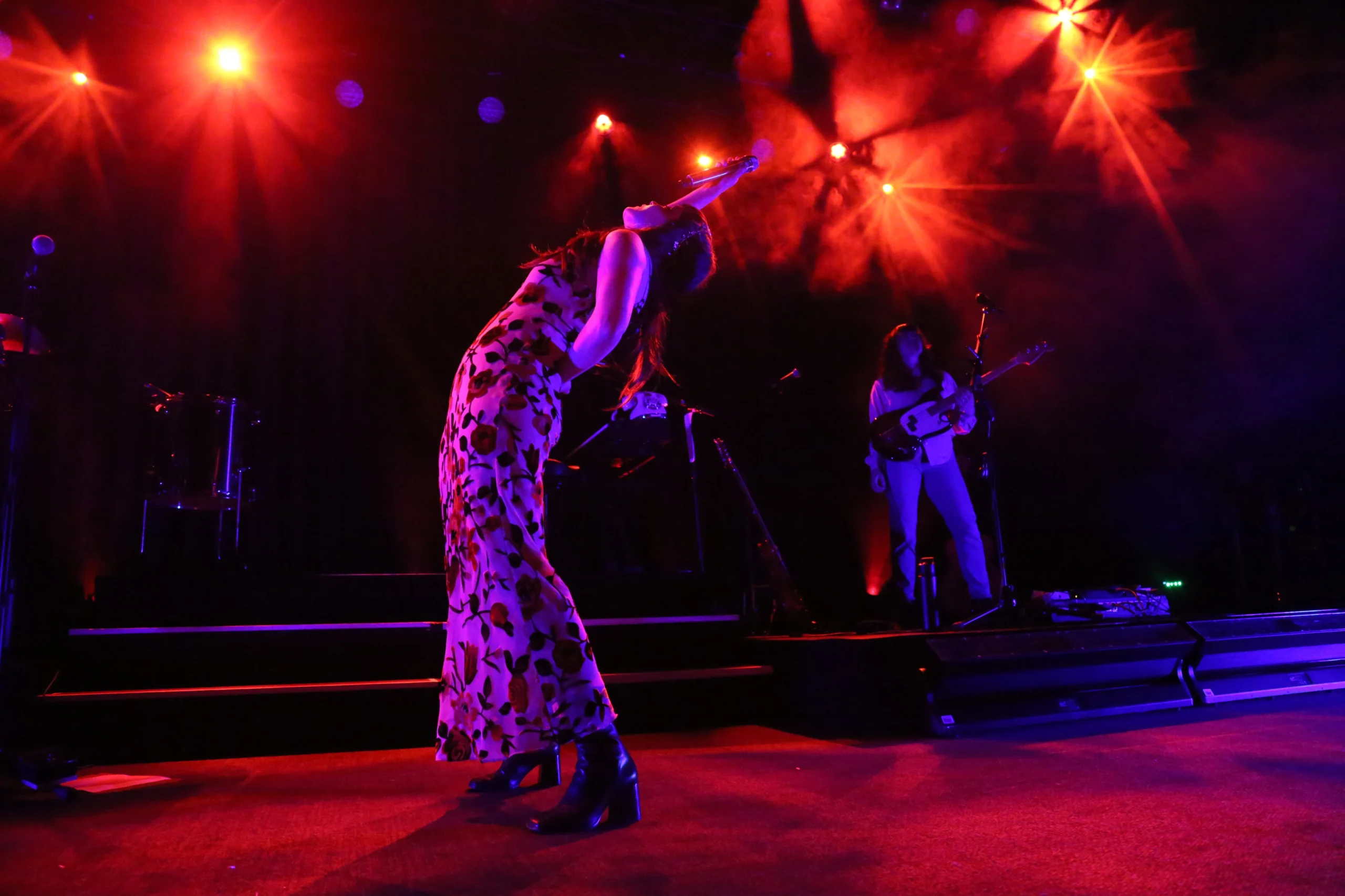 lauren mayberry